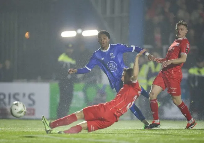 Soi kèo siêu chuẩn Waterford United vs Shelbourne – 01h45 ngày 24/06 1 Màn so tài kịch tính giữa Waterford United vs Shelbourne